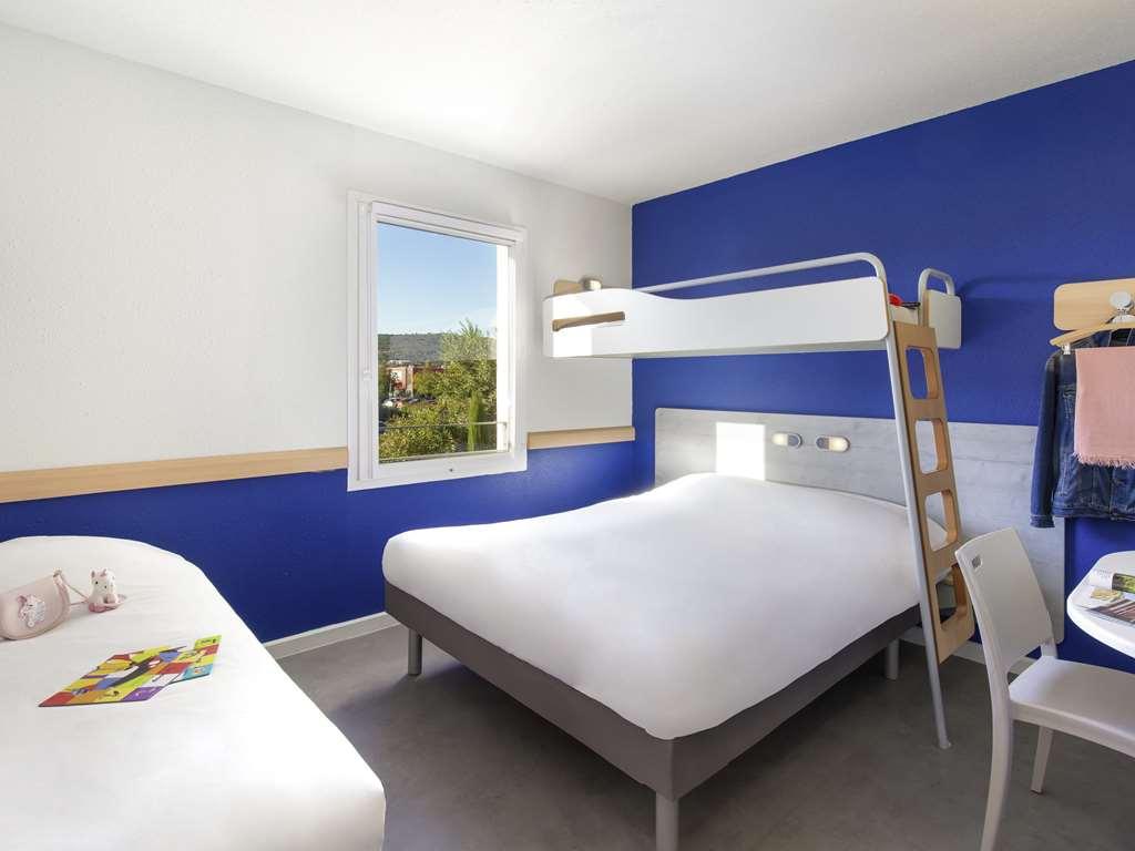 Ibis Budget Saint-Maximin Saint-Maximin-la-Sainte-Baume Quarto foto