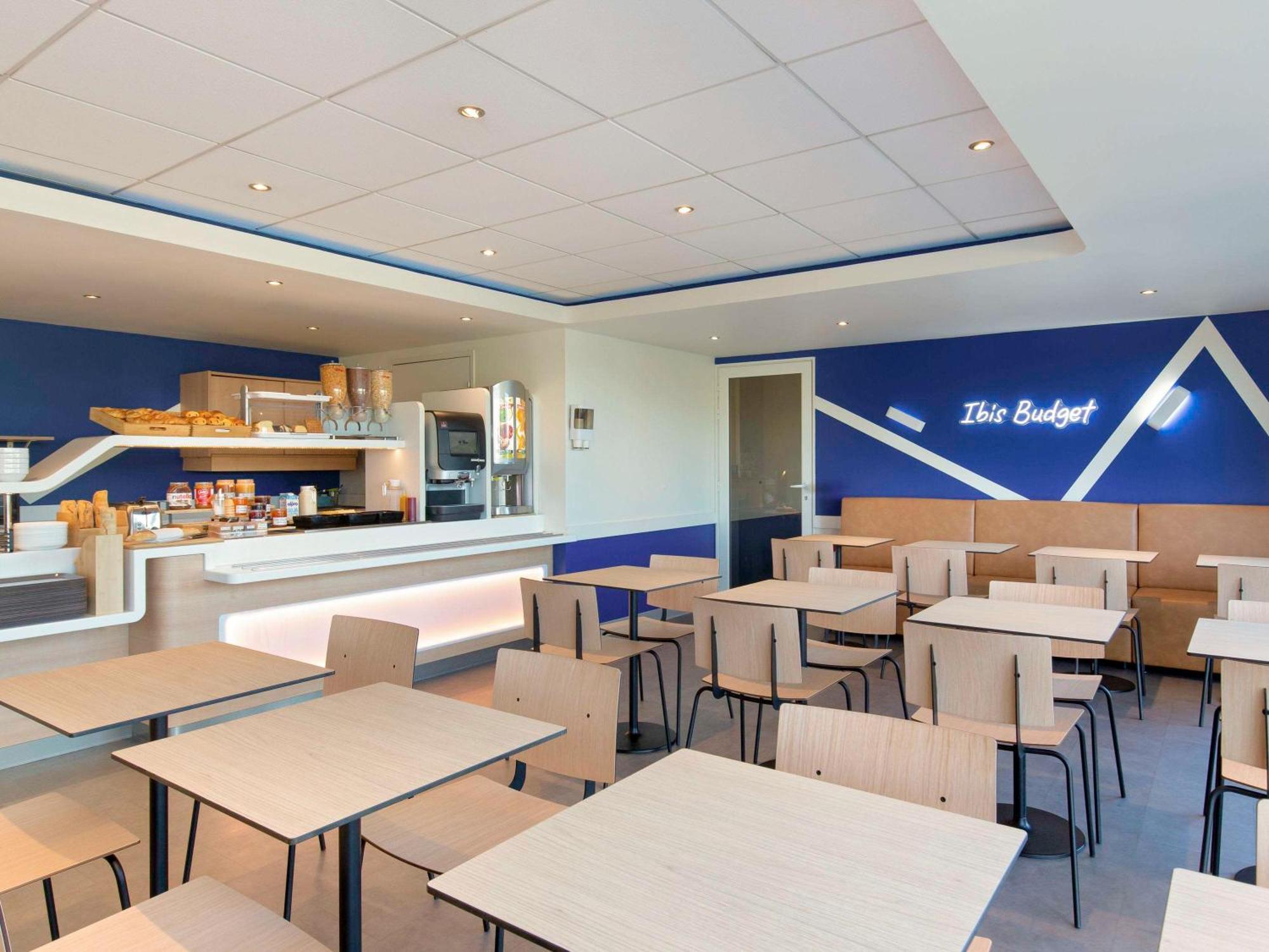 Ibis Budget Saint-Maximin Saint-Maximin-la-Sainte-Baume Exterior foto