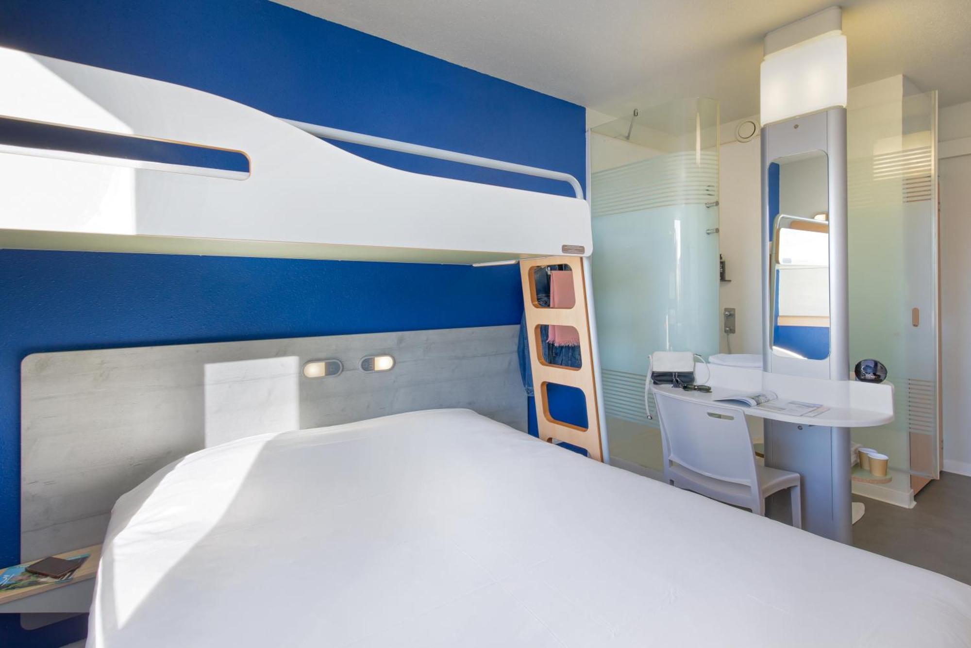Ibis Budget Saint-Maximin Saint-Maximin-la-Sainte-Baume Exterior foto